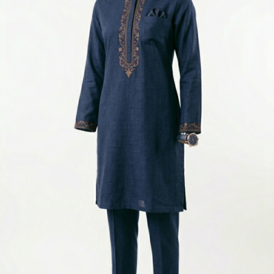 Men ethnic outfit